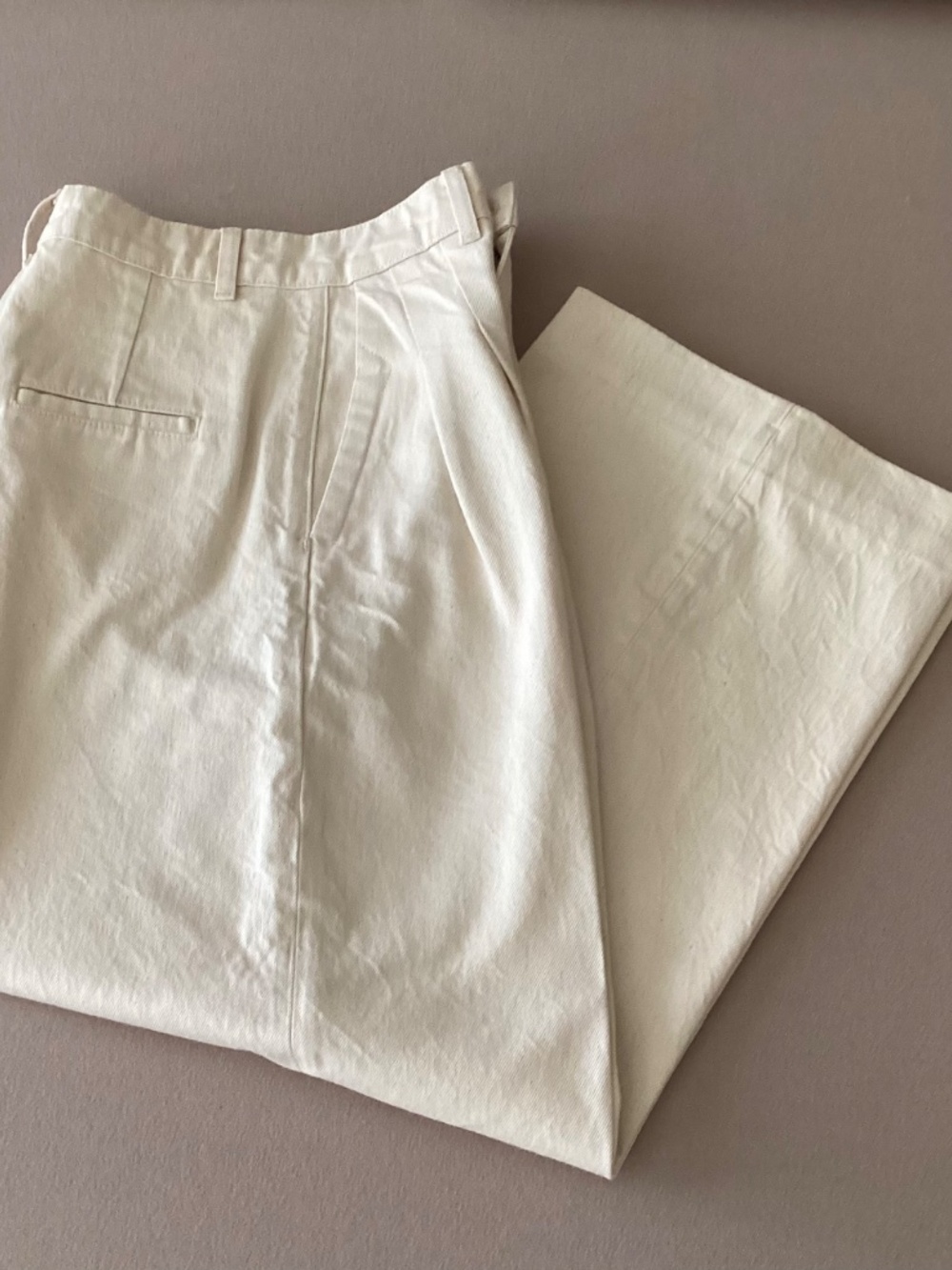 TRIARCHY PLEATED CREAM WIDE LEG PANTS 100% ORGANIC COTTON - SIZE 24